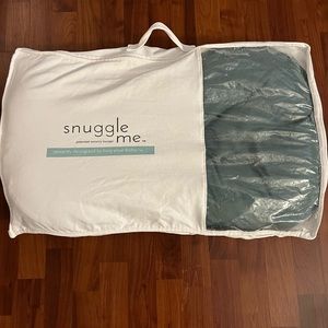 Snuggle Me infant organic lounger
